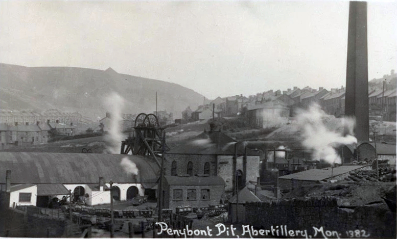 Penybont Colliery c1930